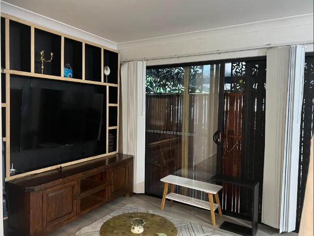 FURNISHED STUDIO