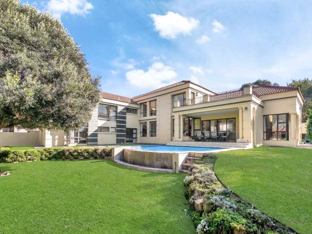 FURNISHED STYLISH LIVING