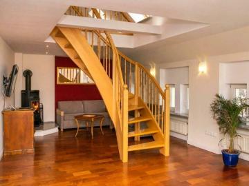 Furnished penthouse apartment with a view of the Holsten Gate