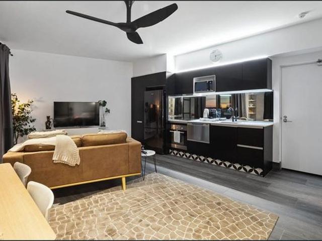 Furnished Penthouse Apartment of your dreams!
