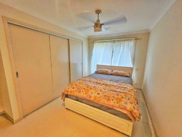 Furnished Private Bedrooms Available in A Luxurious House Near Quakers Hill Station! Shared House