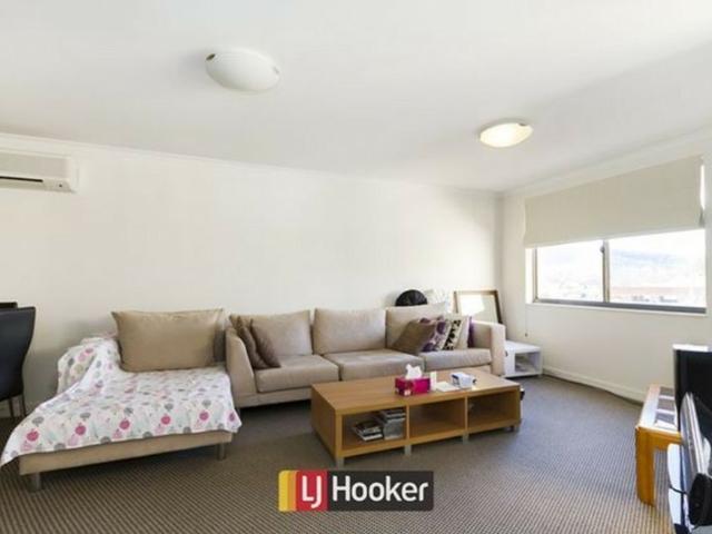 Furnished property ready to move into