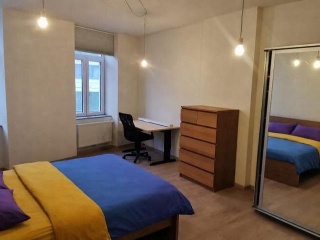 Furnished room with private bathroom Arlon city center