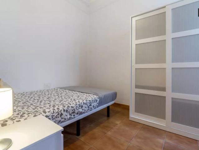 Furnished room in apartment, Ciutat Vella
