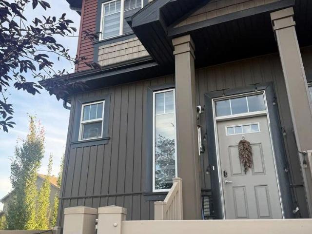 Furnished Room + Private Bathroom | Utilities Included | Orchards SW Edmonton — 1 Bedroom Townhouse