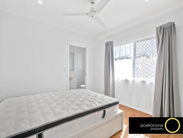 Furnished Rooming with Kitchenette & Ensuite. Rent includes: Electricity, Water & Wifi
