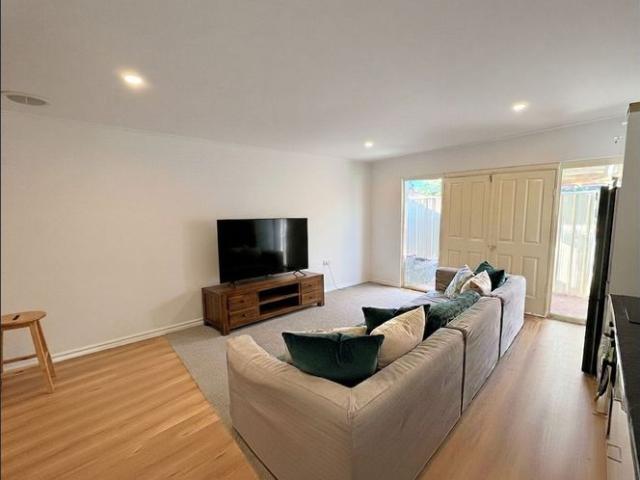 Furnished rooms for rent, renovated, quiet safe area, Ballajura