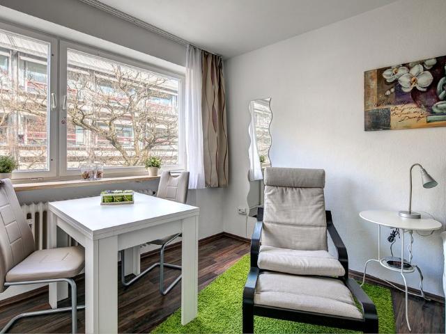 Furnished rental near S Bahn station Leuchtenbergring