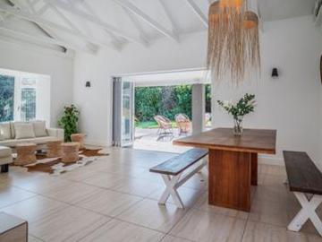 furnished rental family home with po.