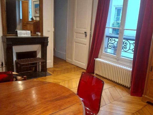 Furnished rental flat 2 rooms 50 m² Paris 7E, Paris Amsterdam Apartments for Rent