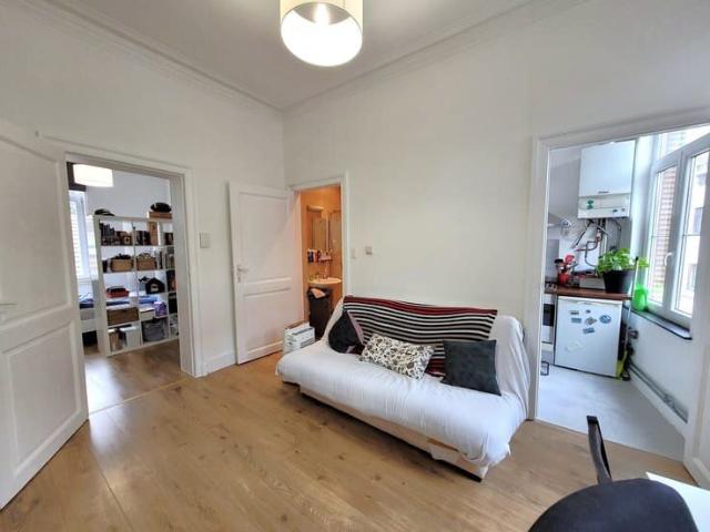 Furnished rented apartment Flagey