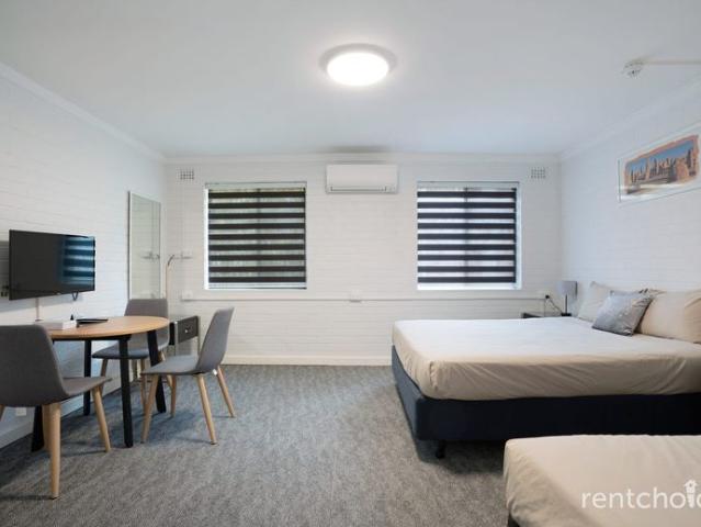 Furnished Riverside Apartment on Terrace Road