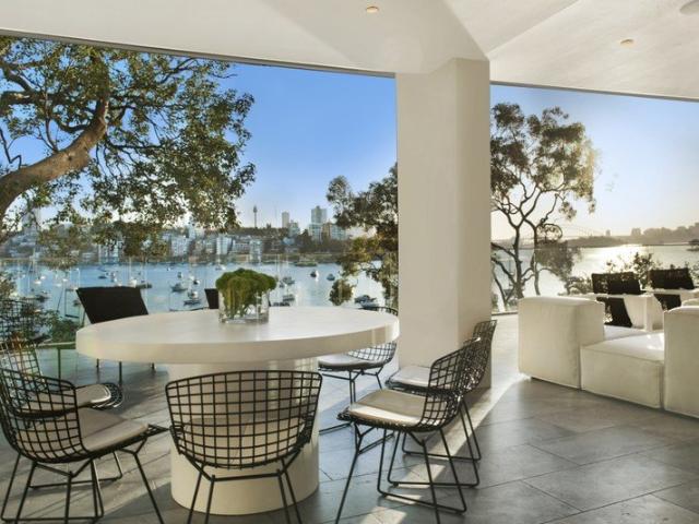 Furnished Waterfront Residence with Expansive Iconic Sydney Views