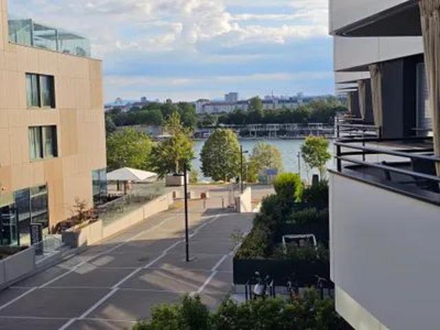 Furnished Waterside Apartment near the Vienna International Centre VIC, UNO City