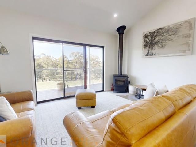 FURNISHED WITH RURAL VIEWS!