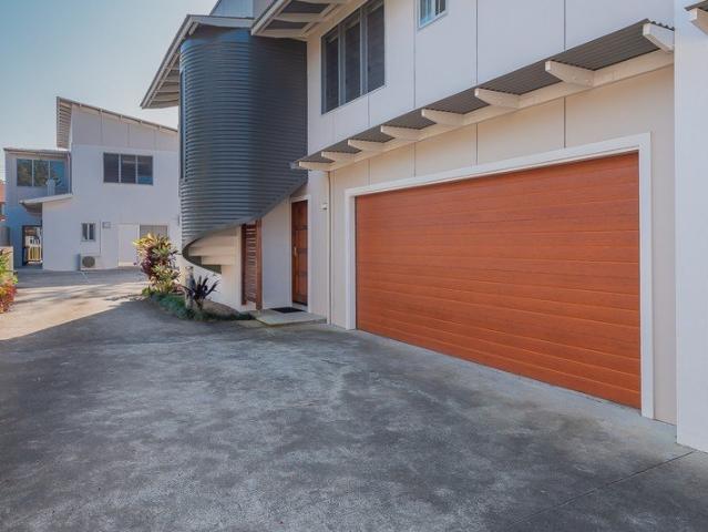 Furnished Townhouse in Lennox Village