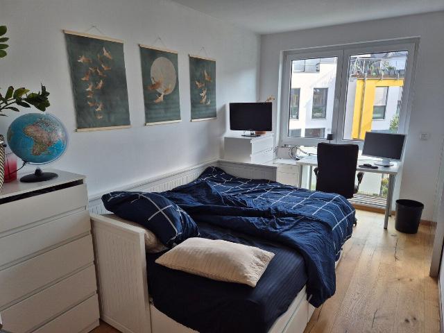 Furnished townhouse with garden, office & parking Berlin Friedrichsfelde, Berlin Amsterdam Apartments for Rent