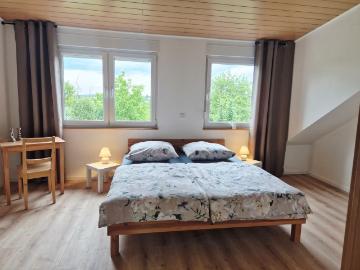 Furnished temporary apartment in a quiet location in Koblenz Arzheim