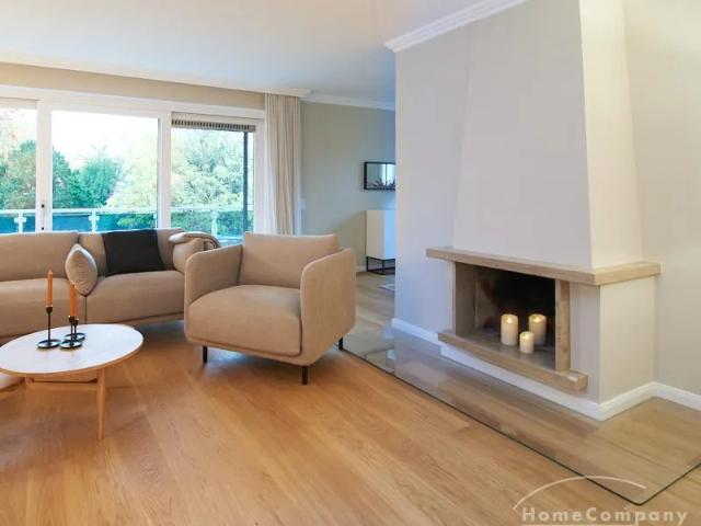 Furnished temporary business flat with 3 bedrooms for companies and expats Living quietly and comfortably on a park like property