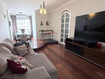 Furnished three bedroom apartment for rent in the traditional Vila Operária neighborhood in Itajaí