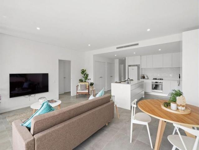 Furnished Three Bedroom Apartment in a Prime Terrigal Location
