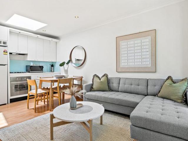 Furnished Two Bedroom Apartment in the Heart of South Yarra