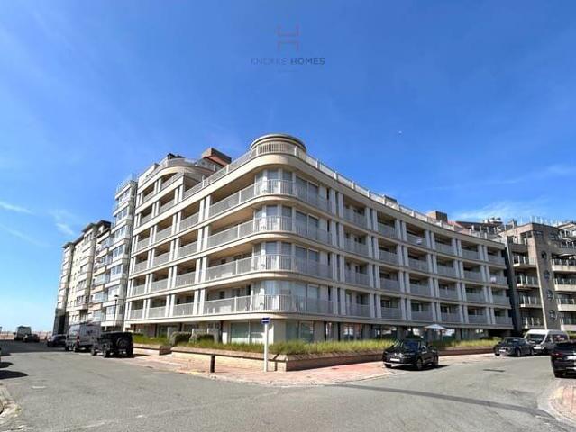 Furnished two bedroom apartment with a sunny terrace