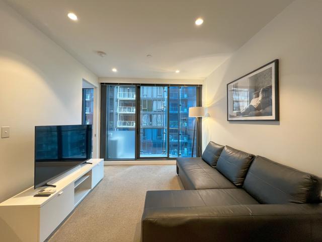Furnished Two Bedroom Two Bathroom Apartment in at Level 20!