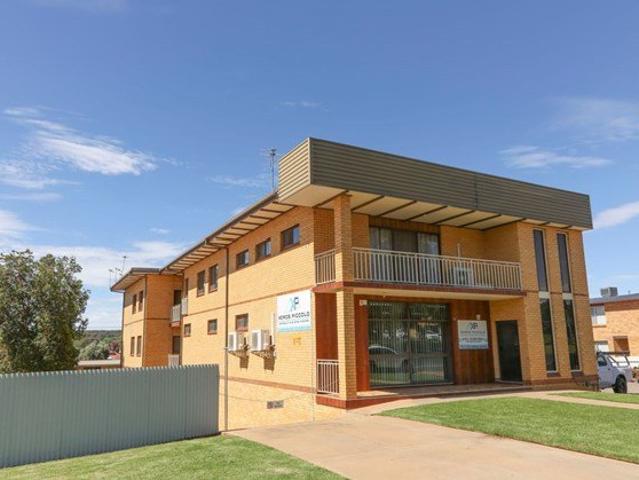 Furnished Unit in the CBD