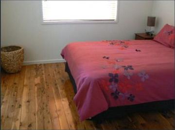 Furnished unit in the heart of town