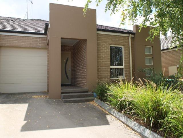 Furnished Unit in Ideal Location