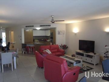 FURNISHED UNIT IN NORTH WARD!