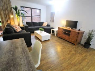 FURNSIHED, AIR CONDITIONED AND 2 MINUTE WALK TO UQ