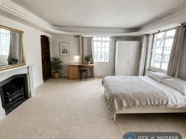 Fursecroft, London, W1H 1 bed in a flat share to rent £1,550 pcm £358 pw