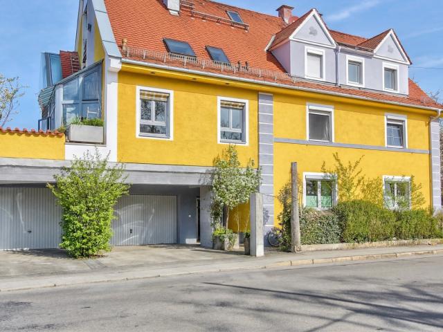 FÜRSTENFELDBRUCK: GUT GESCHNITTEN, MIT BALKON UND ALTBAUFLAIR!