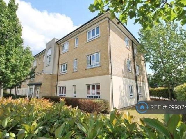 Fuscia Court, Feltham, TW13 1 bed flat to rent £1,295 pcm £299 pw