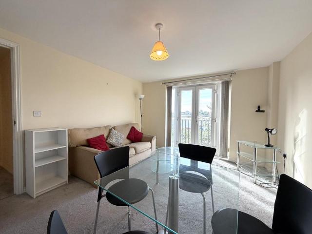 Fusion 1, 18 Middlewood Street. 1 bed apartment to rent £950 pcm £219 pw