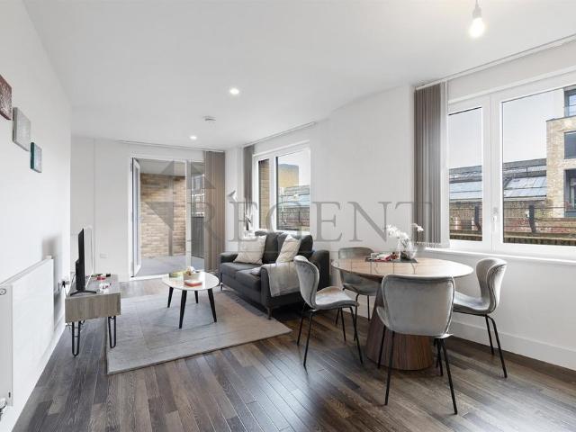 Fusion Apartments, Moulding Lane, SE14 1 bed apartment to rent £1,900 pcm £438 pw