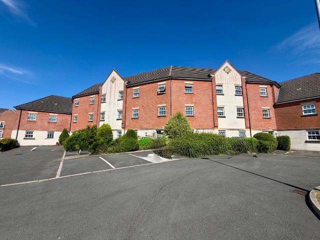 Fusiliers Close, Buckshaw Village PR7, 1 bed flat to rent, £625 pcm | PrimeLocation