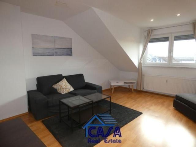 FUSSLÄUFIG ZUR SCHWEIZER STRASSE: 2 Zimmer mit Skyline Blick, modern eingerichtetes Apartment nahe der Schweizer Strasse