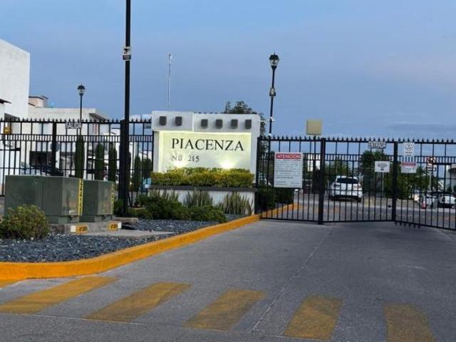 FV Casa en Venta al Norte de Aguascalientes, Montebello de la Stanza