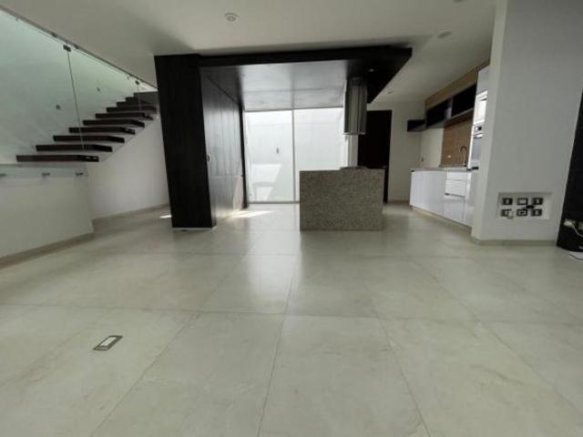 FV Casa en Venta en La Perla Norte Residencial