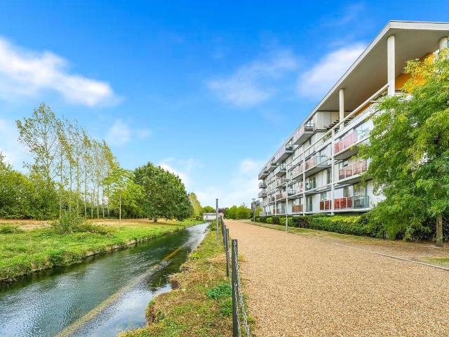 Fyfe House, New River Village, Hornsey N8, 2 bed flat to rent, £2,300 pcm | PrimeLocation