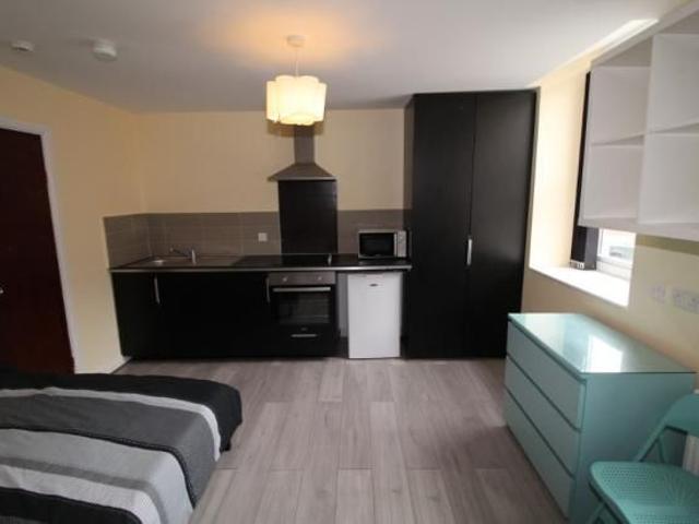 Fylde Road, Flat 02, Preston, Lancashire PR1, Studio to rent, £542 pcm | PrimeLocation