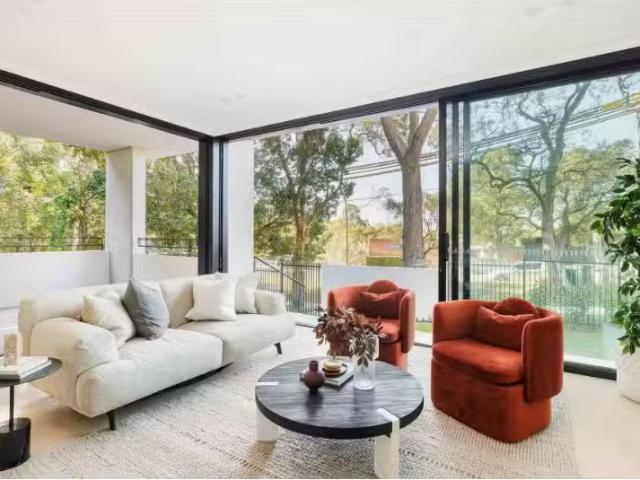 G03/58 Eastern Valley Way, Northbridge Apartment for rent Lis.