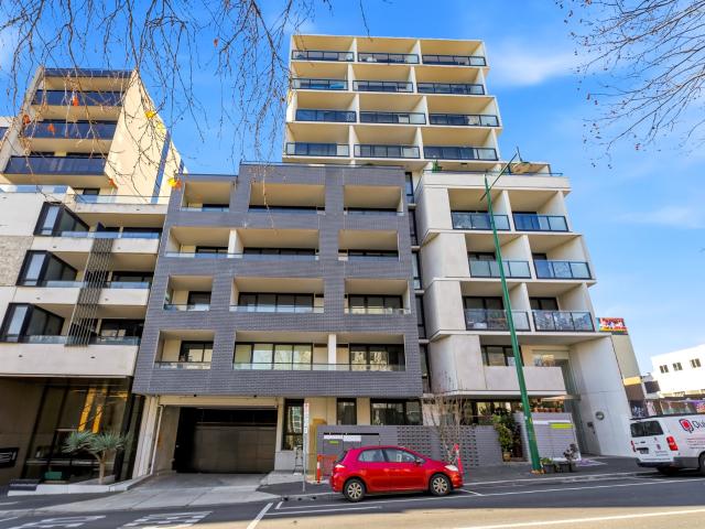 G6/710 Station Street, Box Hill