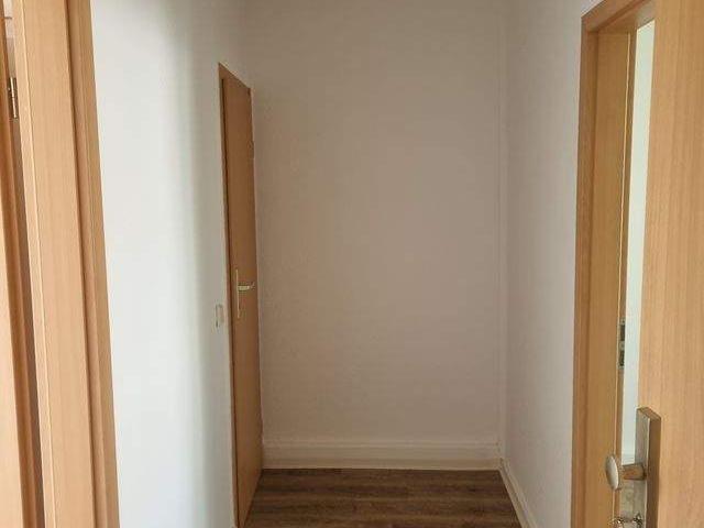 gã¼nstige 2 r. whg. fã¼r die kleine familie ab sofort zu vermieten