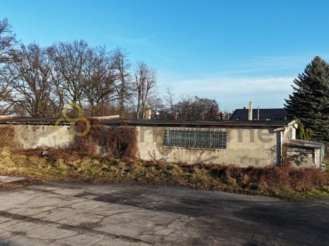 Do sprzedania kompleks 660 m² z halą i zapleczem w Głogowie