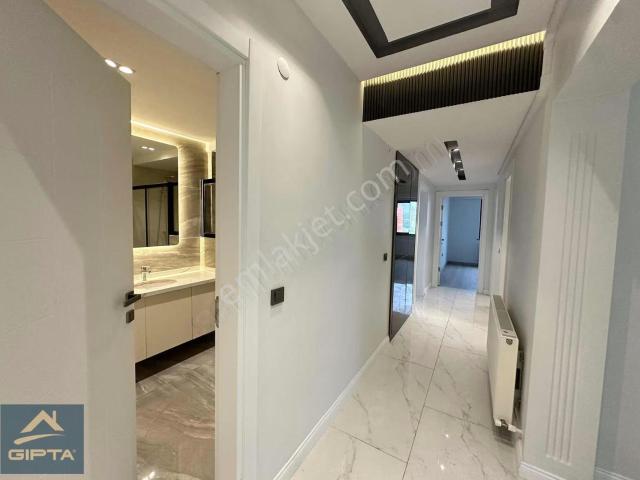 Gıpta İnşaattan 150 M2 3+1 Lüks Bahçe Katı