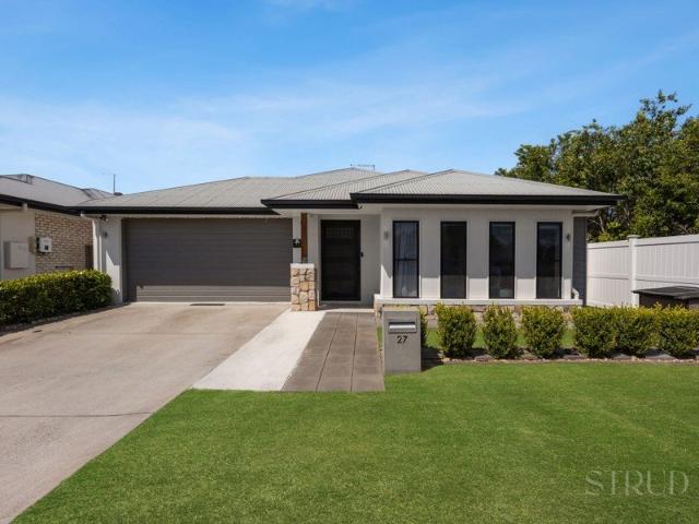 G&P BUILT FAMILY HOME WITH POOL!
